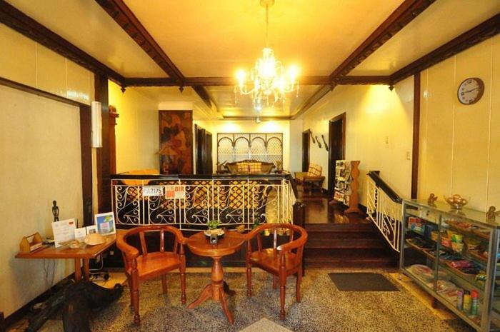 Ayahay Sa Matutina Hotel Puerto Princesa Eksteriør billede
